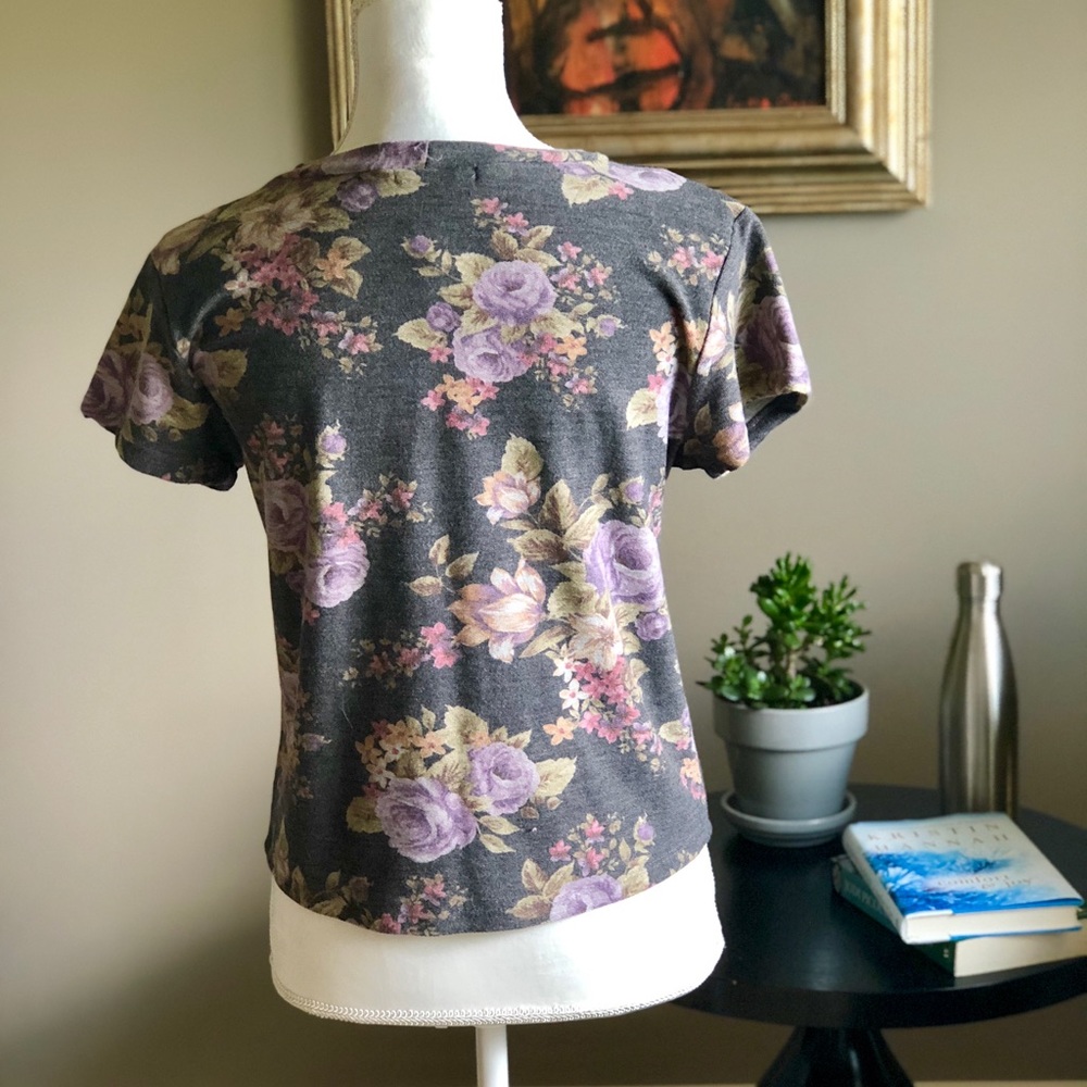 🆕 💲SWANKY COCONUT DISTRESSED TOP - Picture 6 of 6